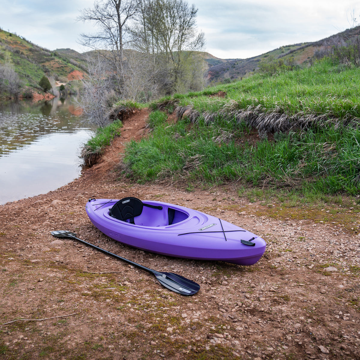 Lavender 8 ft Sit-Inside Kayak U3664