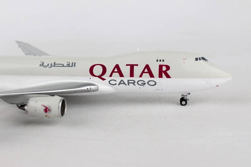 747-8F 1/400 Aircraft Model P607