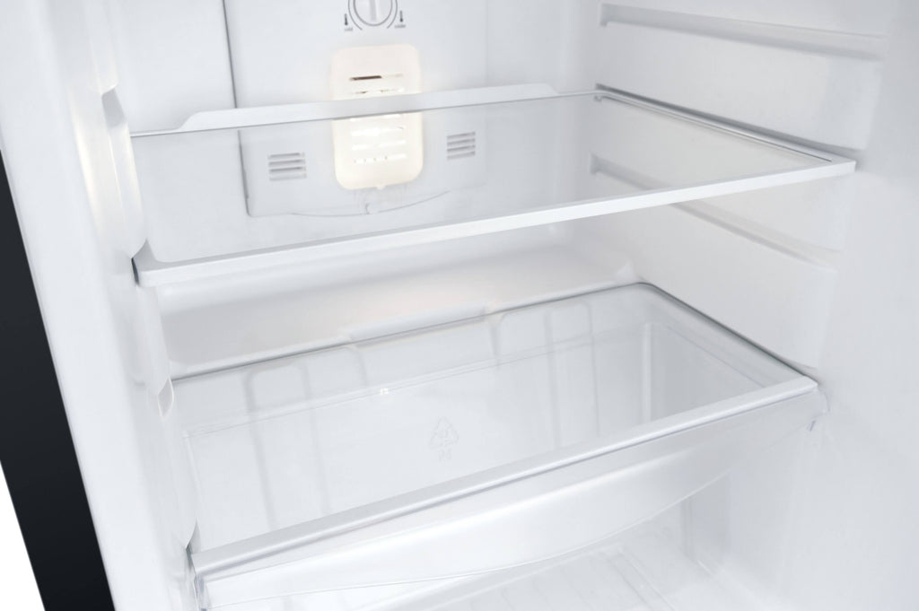4.5 cu ft Top Freezer Refrigerator D599
