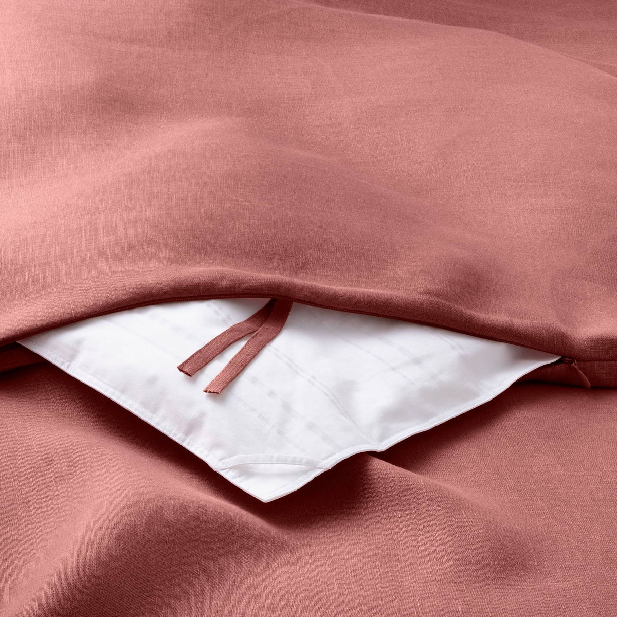 Rose King Hemp Duvet and Sham Set H450593