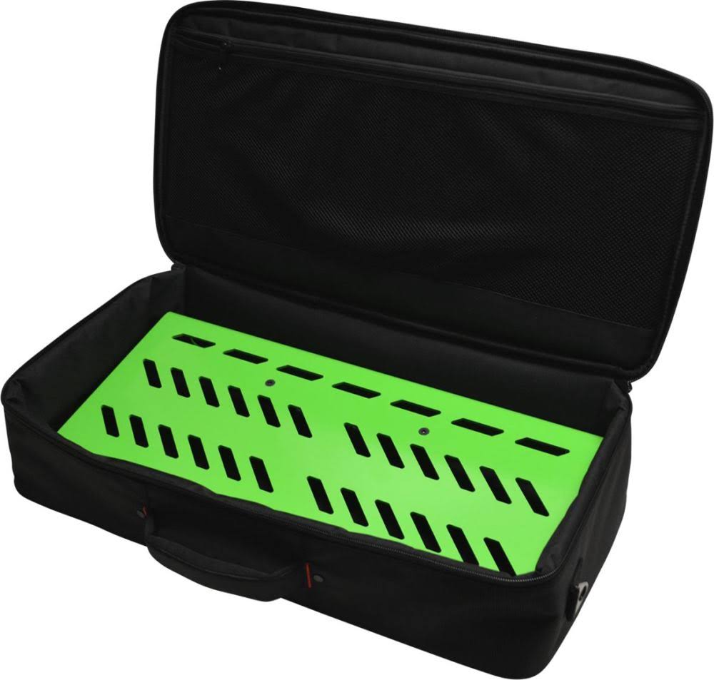 Large Aluminum Pedalboard with Carry Bag Z51608