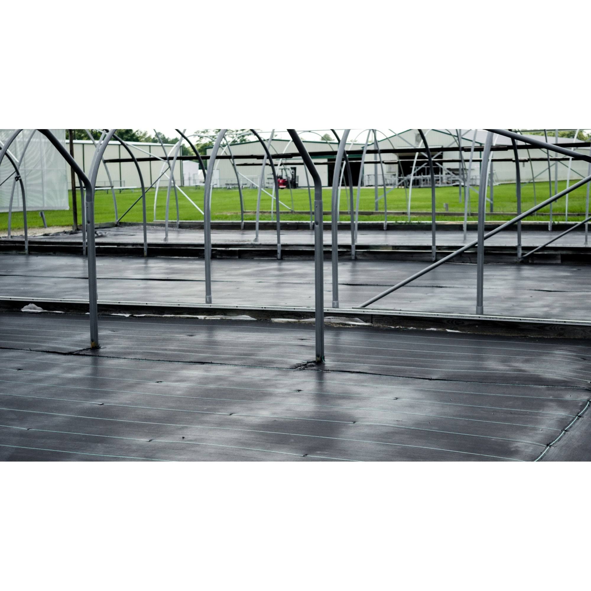 Black Commercial Landscaping Ground Cover G887