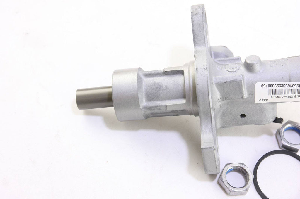 Brake Master Cylinder X861524