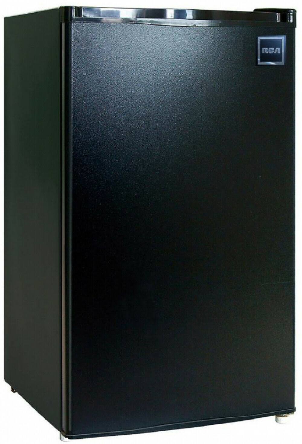 Black Compact Refrigerator Y85973