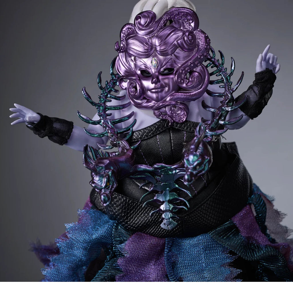 Ursula Limited Doll with Box U74904