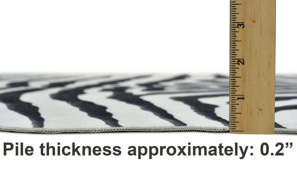 Black and White Zebra Print Area Rug B196