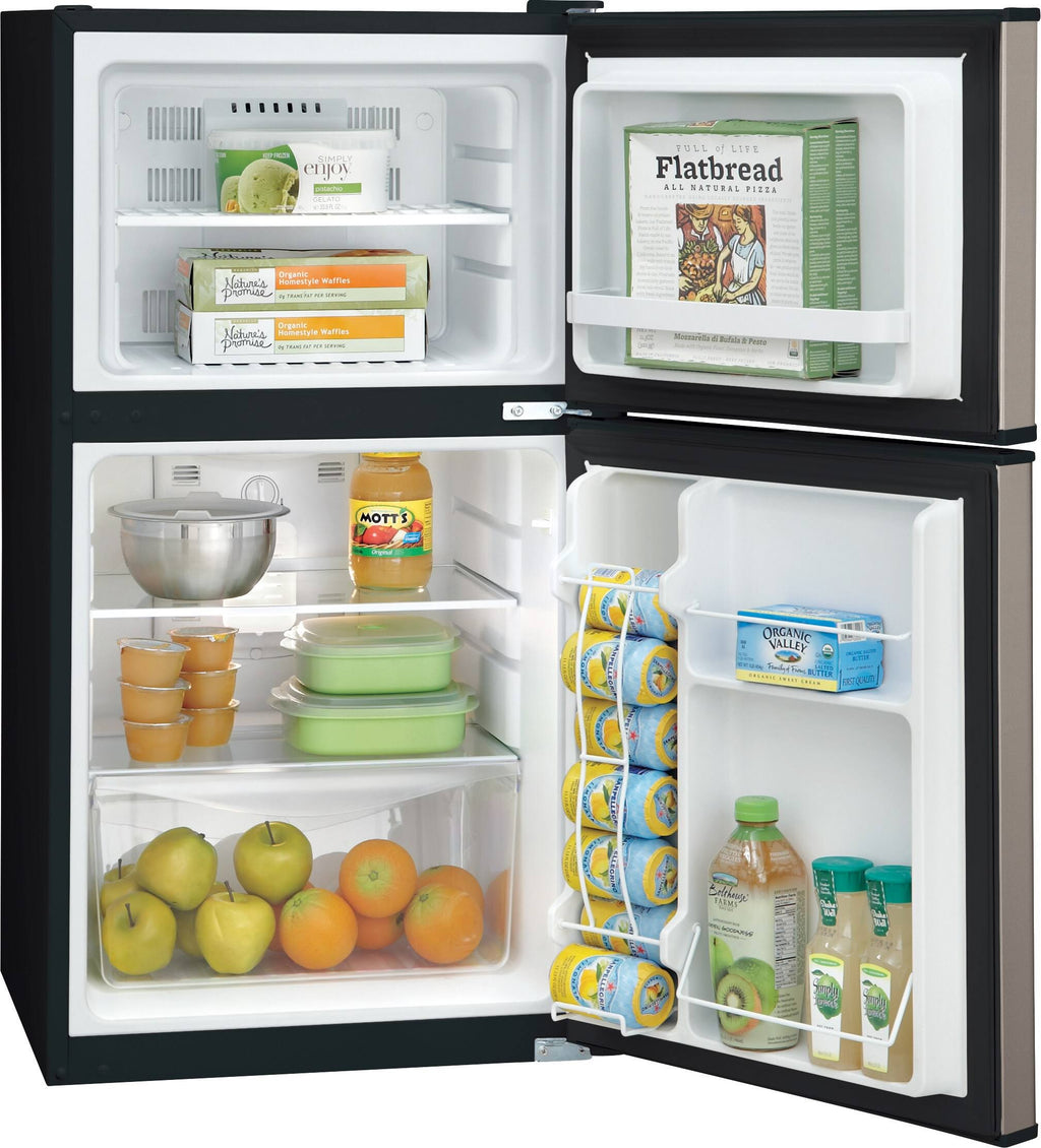 4.5 cu ft Top Freezer Refrigerator D599